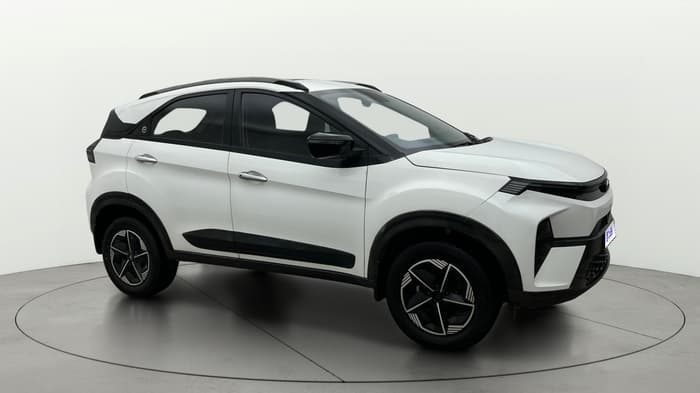 2023 Tata NEXON PURE SUNROOF 1.2 PETROL, Petrol, Manual, 51,629 km, Right Front Diagonal