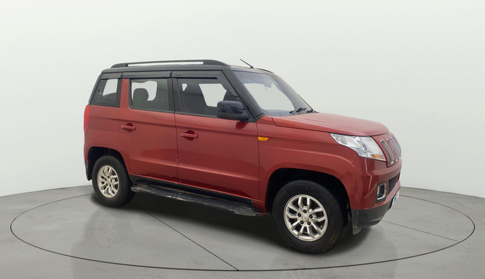 2017 Mahindra TUV300 T8, Diesel, Manual, 65,765 km, Right Front Diagonal