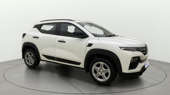 2024 Renault Kiger RXT AMT, CNG, Automatic, 32,036 km, Right Front Diagonal