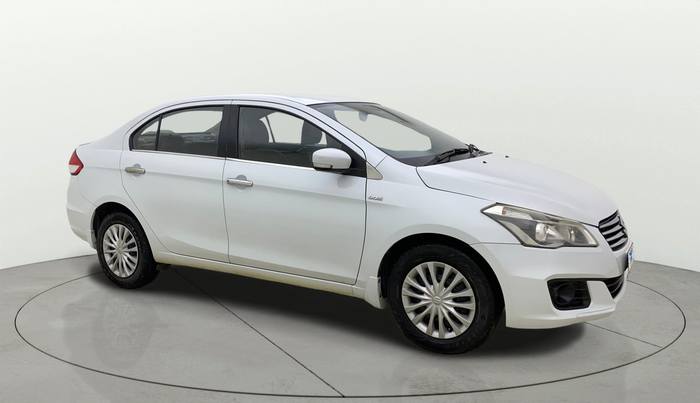 2016 Maruti Ciaz VDI+ SHVS, Diesel, Manual, 66,186 km, Right Front Diagonal