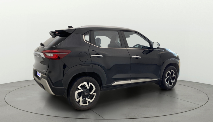 2023 Nissan MAGNITE XV PREMIUM TURBO CVT, Petrol, Automatic, 38,493 km, Right Back Diagonal