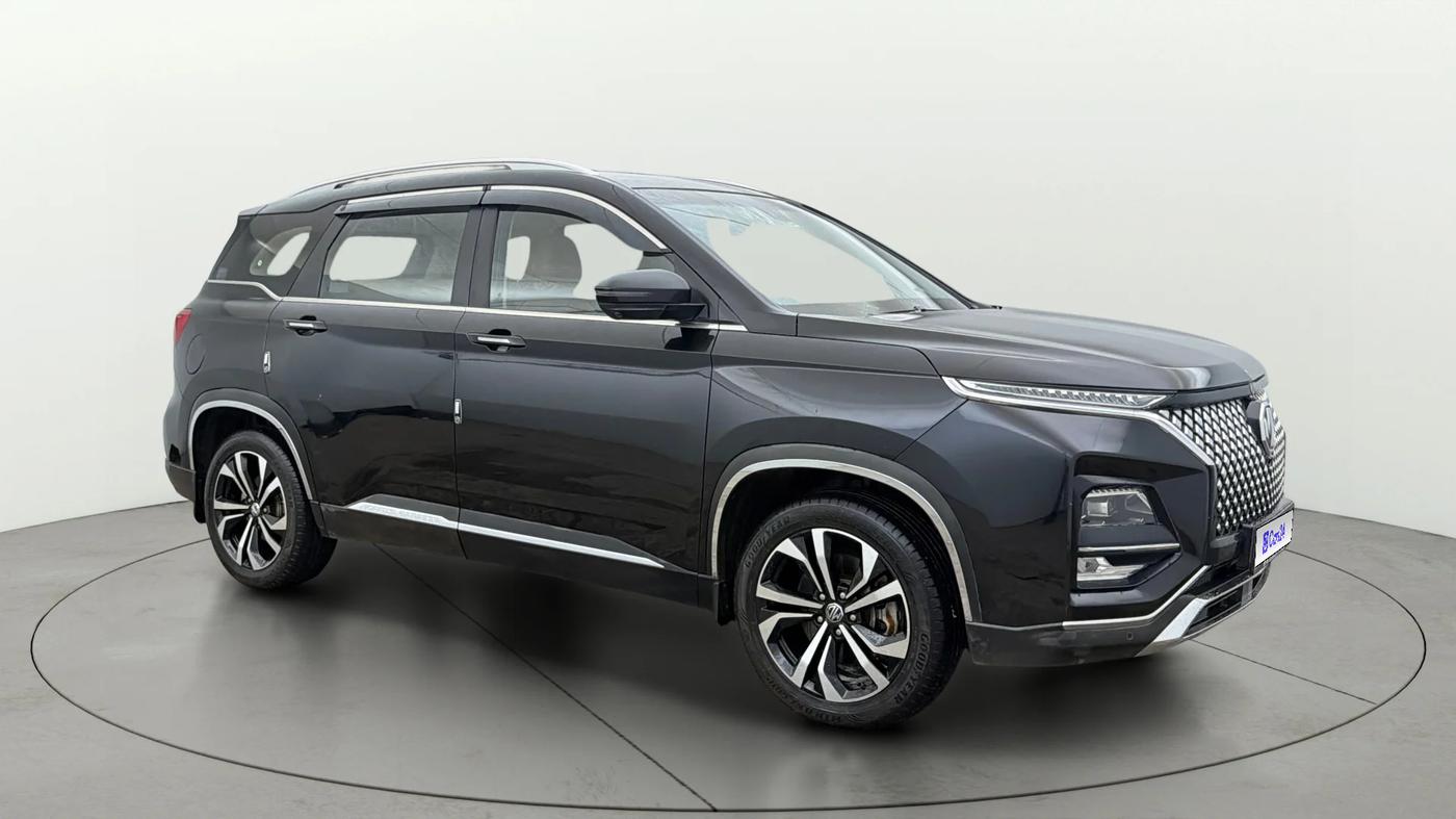 2023 MG HECTOR PLUS SHARP PRO 2.0 TURBO DIESEL 7 STR, Diesel, Manual, 22,751 km, Right Front Diagonal