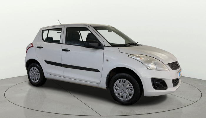2016 Maruti Swift LXI (O), Petrol, Manual, 69,131 km, Right Front Diagonal