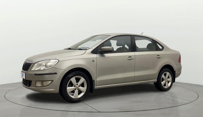 2015 Skoda Rapid 1.5 TDI CR ELEGANCE PLUS AT, Diesel, Automatic, 1,07,021 km, Left Front Diagonal