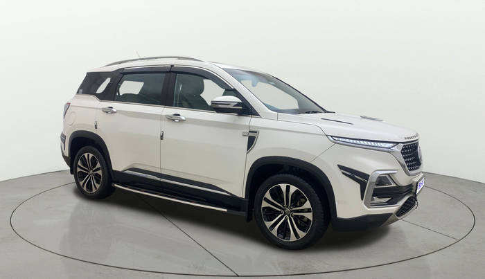 2022 MG HECTOR SHARP 1.5 PETROL CVT, Petrol, Automatic, 28,949 km, SRP