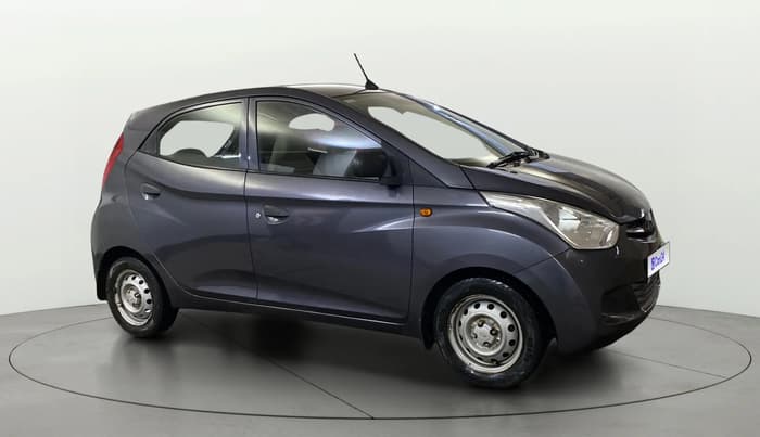 2017 Hyundai Eon ERA +, Petrol, Manual, 68,946 km, Right Front Diagonal
