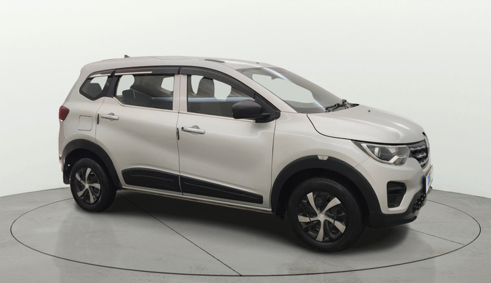 2022 Renault TRIBER RXE MT, Petrol, Manual, 52,048 km, SRP