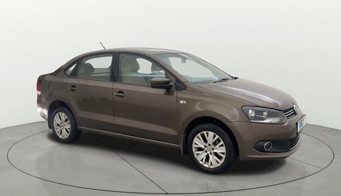 2015 Volkswagen Vento HIGHLINE 1.6 MPI, Petrol, Manual, 71,482 km, Right Front Diagonal