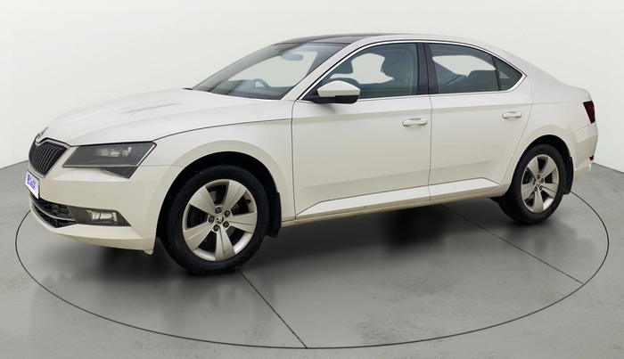 2018 Skoda Superb STYLE 1.8 TSI AT, Petrol, Automatic, 65,647 km, Left Front Diagonal