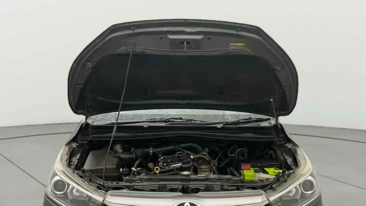 2019 Toyota Innova Crysta 2.7 ZX AT 7 STR, Petrol, Automatic, 66,049 km, Open Bonet