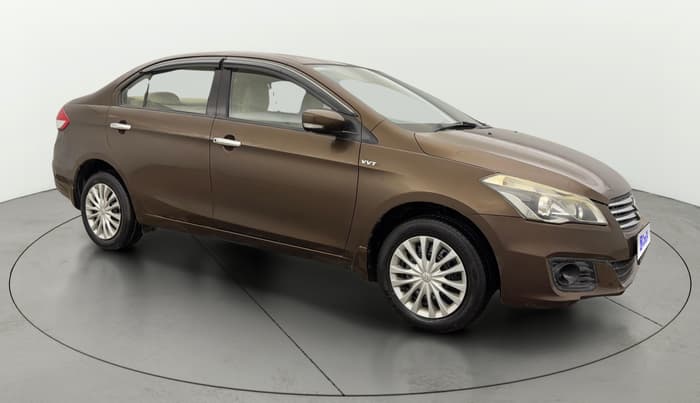 2016 Maruti Ciaz VXI (O), Petrol, Manual, 89,780 km, Right Front Diagonal
