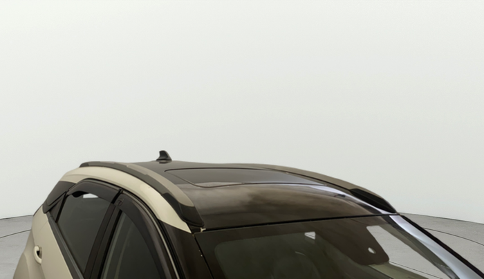 2021 Tata NEXON XZ PLUS DIESEL SUNROOF, Diesel, Manual, 1,02,270 km, Roof