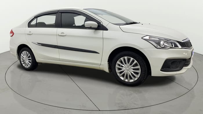 2024 Maruti Ciaz SIGMA 1.5 SHVS MT  PETROL, Petrol, Manual, 12,545 km, Right Front Diagonal