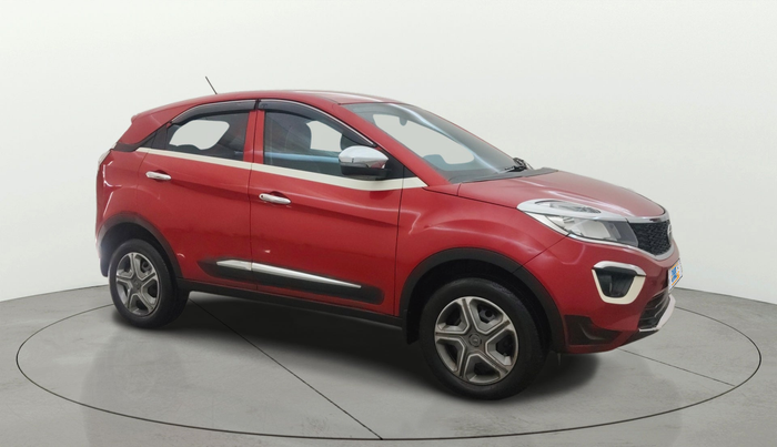 2018 Tata NEXON XM PETROL, Petrol, Manual, 50,677 km, SRP