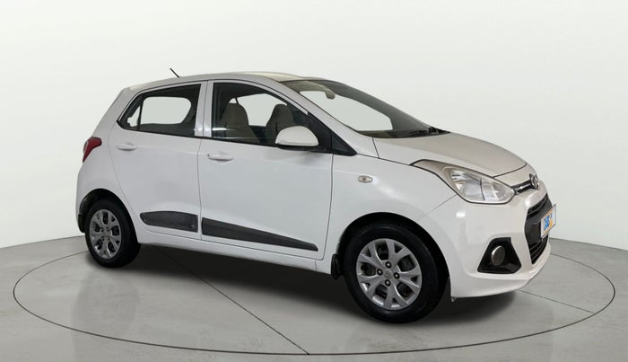 2016 Hyundai Grand i10 MAGNA AT 1.2 KAPPA VTVT, Petrol, Automatic, 72,832 km, Right Front Diagonal