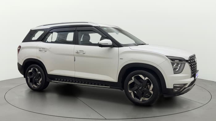 2022 Hyundai ALCAZAR PLATINUM(O) 7STR 1.5 AT, Diesel, Automatic, 39,420 km, Right Front Diagonal