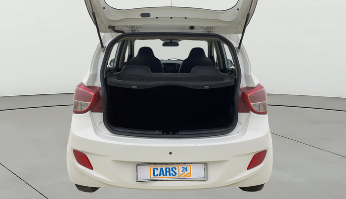 2016 Hyundai Grand i10 MAGNA 1.2 KAPPA VTVT, Petrol, Manual, 46,536 km, Boot Open Zoomed View