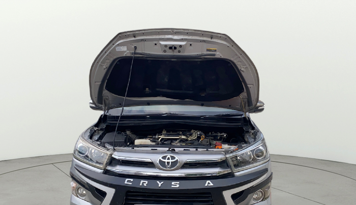 2016 Toyota Innova Crysta 2.4 VX 8 STR, Diesel, Manual, 67,078 km, Open Bonet