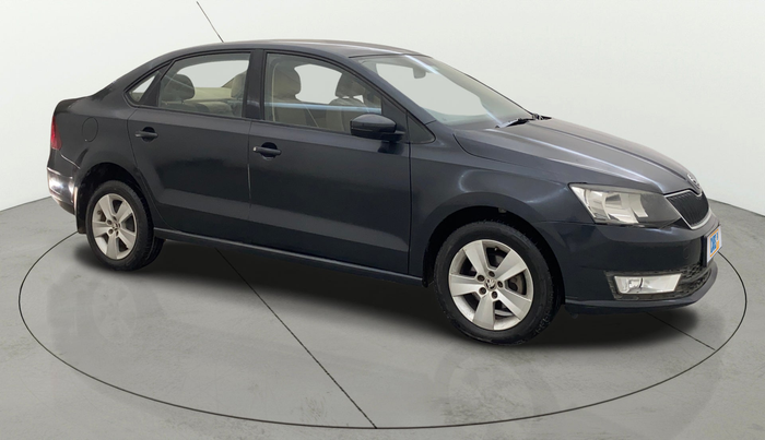2017 Skoda Rapid AMBITION 1.6 MPI MT, Petrol, Manual, 1,19,944 km, Right Front Diagonal