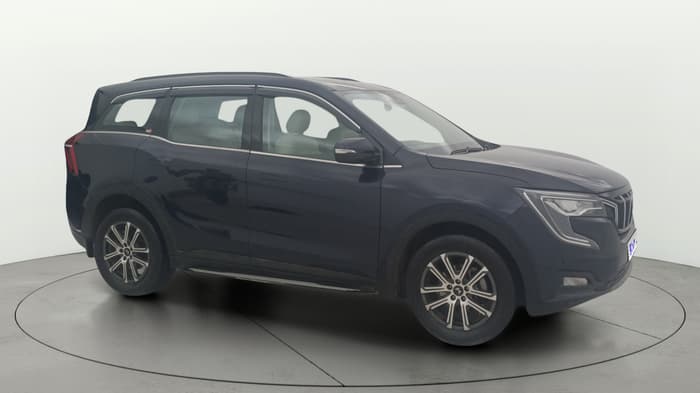 2024 Mahindra XUV700 AX 7 P MT 7 STR, Petrol, Manual, 16,109 km, Right Front Diagonal