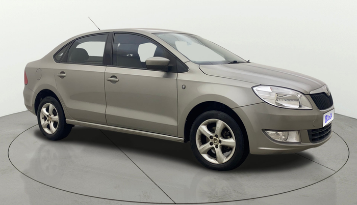 2012 Skoda Rapid ELEGANCE 1.6 TDI CR MT, Diesel, Manual, 99,273 km, Right Front Diagonal