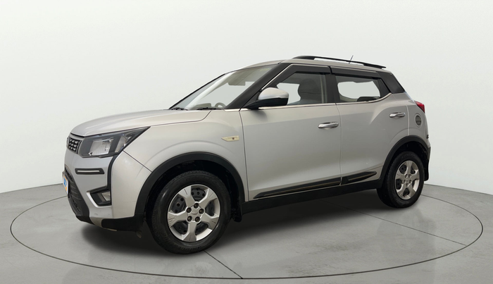 2021 Mahindra XUV300 W6 1.5 Sunroof Diesel, Diesel, Manual, 71,527 km, Left Front Diagonal
