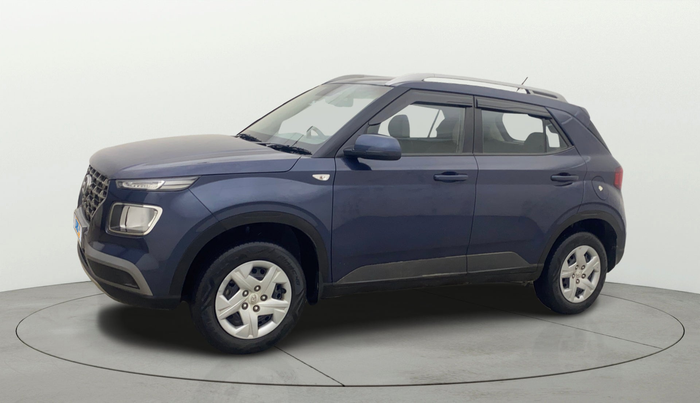 2021 Hyundai VENUE S 1.2, Petrol, Manual, 31,176 km, Left Front Diagonal
