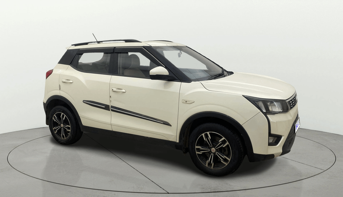 2021 Mahindra XUV300 W6 1.5 DIESEL AMT, Diesel, Automatic, 1,14,435 km, SRP