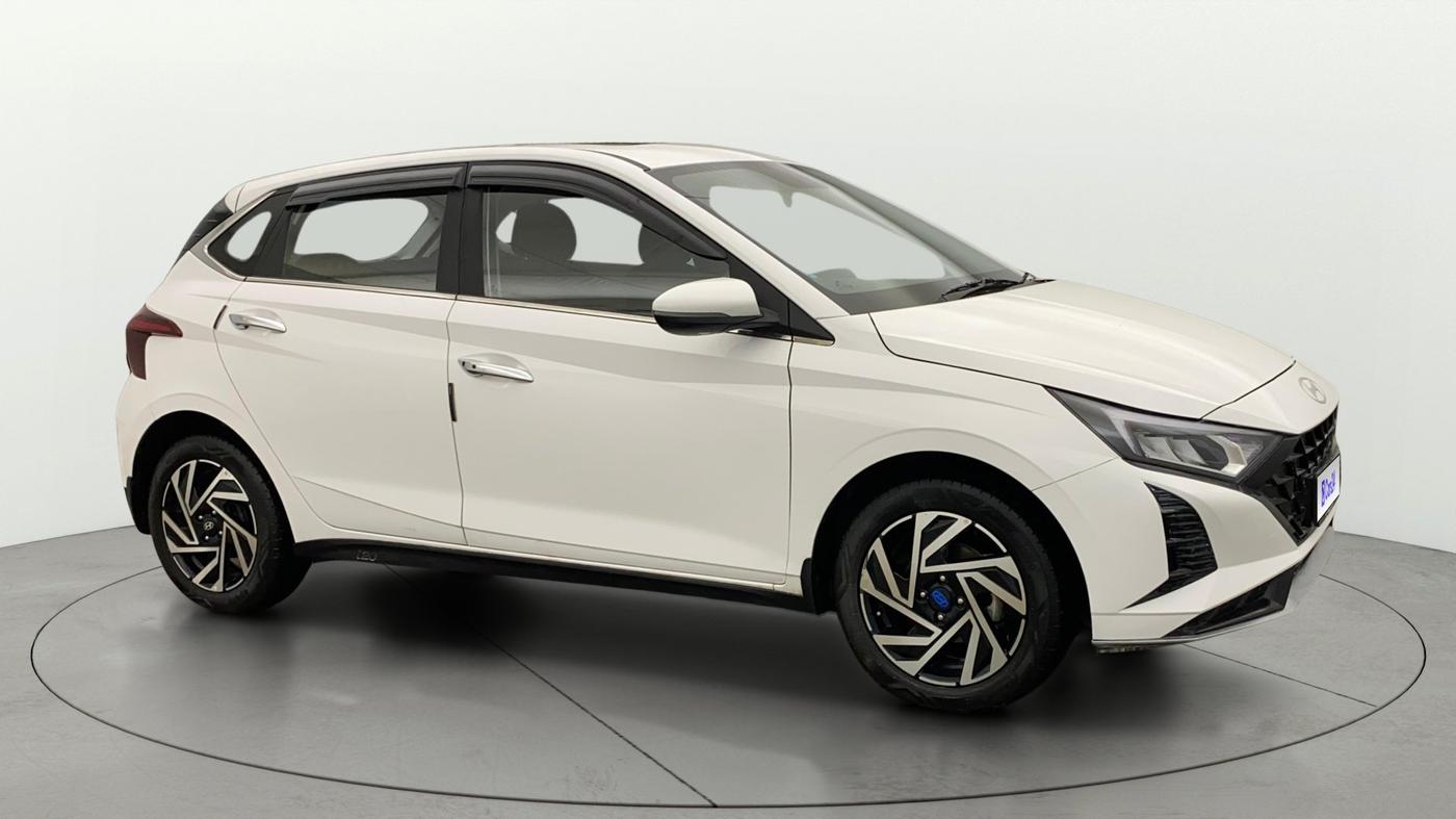 2024 Hyundai NEW I20 ASTA 1.2 MT, Petrol, Manual, 11,486 km, Right Front Diagonal