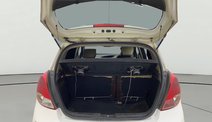 2013 Hyundai i20 ASTA 1.4 CRDI, Diesel, Manual, 1,27,005 km, Boot Open Zoomed View