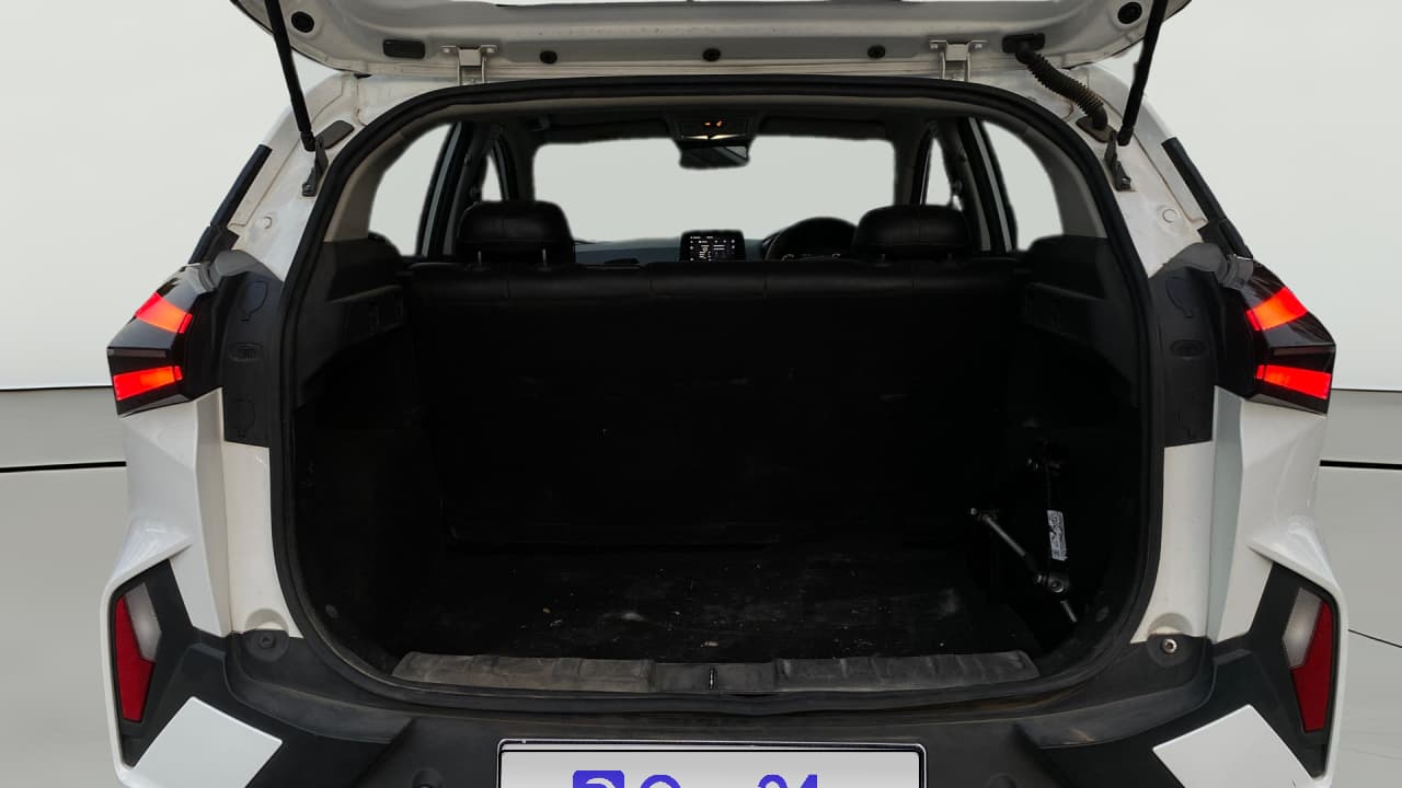 2024 Tata NEXON PURE 1.5 DIESEL, Diesel, Manual, 84,191 km, Boot Open Zoomed View