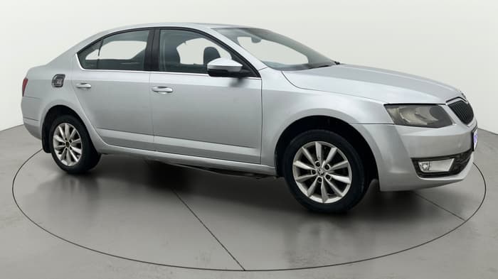 2015 Skoda Octavia AMBITION 1.4 TSI, Petrol, Manual, 1,47,263 km, Right Front Diagonal