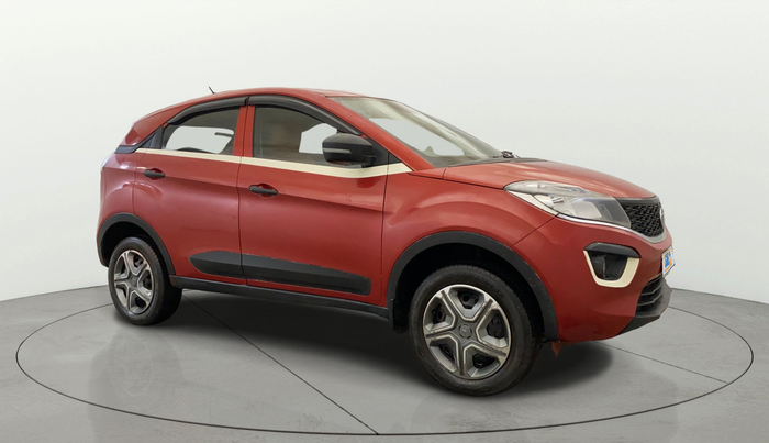 2018 Tata NEXON XM PETROL, Petrol, Manual, 52,722 km, SRP