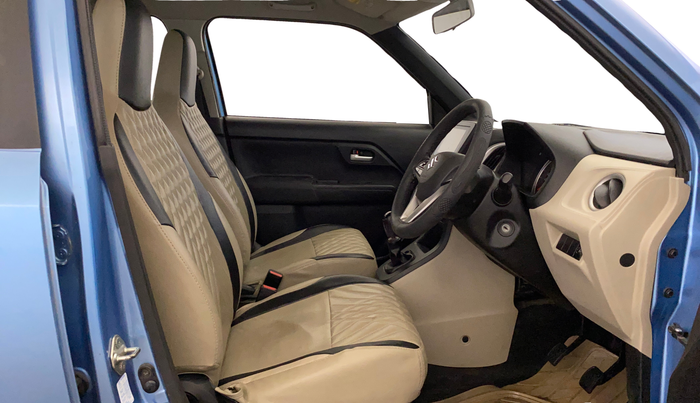 2019 Maruti New Wagon-R ZXI 1.2, Petrol, Manual, 77,866 km, Right Side Front Door Cabin