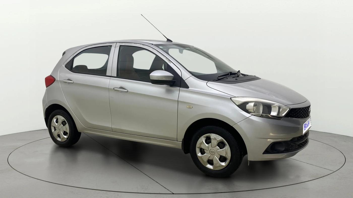 2018 Tata Tiago XT PETROL, Petrol, Manual, 1,01,092 km, SRP