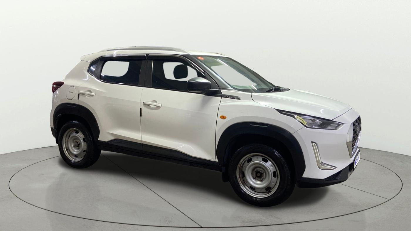 2023 Nissan MAGNITE XE, Petrol, Manual, 24,763 km, Right Front Diagonal