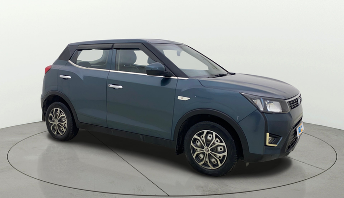 2022 Mahindra XUV300 W4 1.5 DIESEL, Diesel, Manual, 49,824 km, Right Front Diagonal