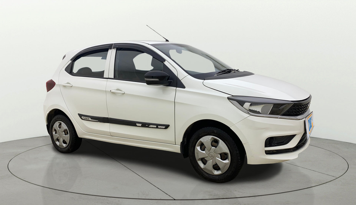 2022 Tata Tiago XT CNG, CNG, Manual, 99,275 km, Right Front Diagonal