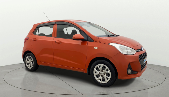 2017 Hyundai Grand i10 SPORTZ 1.2 KAPPA VTVT, Petrol, Manual, 1,43,469 km, Right Front Diagonal
