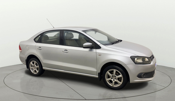 2013 Volkswagen Vento HIGHLINE PETROL AT, Petrol, Automatic, 94,141 km, Right Front Diagonal