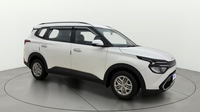 2023 KIA CARENS PRESTIGE 1.5 PETROL 7 STR, Petrol, Manual, 98,301 km, Right Front Diagonal