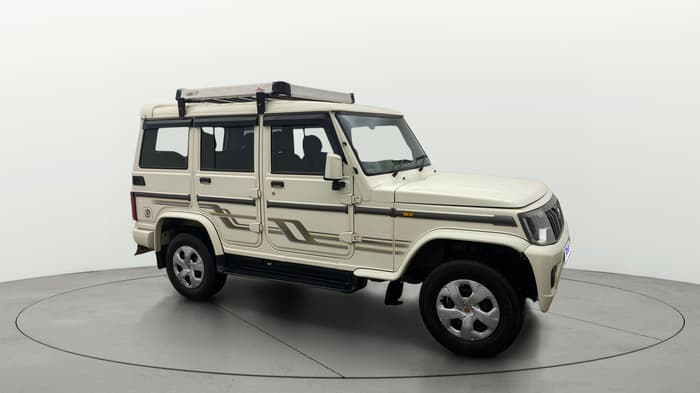 2023 Mahindra Bolero B6 (O), Diesel, Manual, 67,172 km, Right Front Diagonal