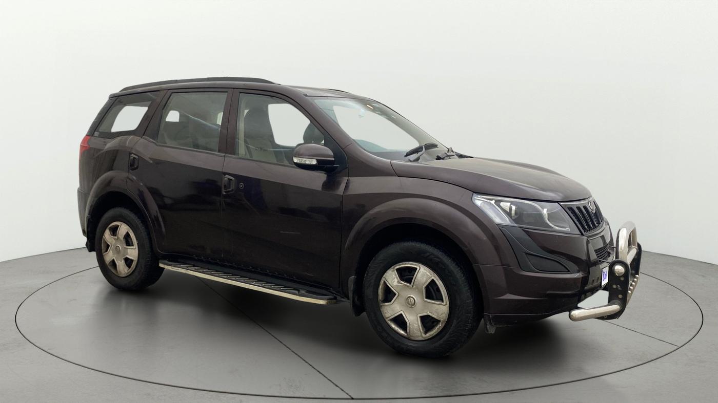 2016 Mahindra XUV500 W4, Diesel, Manual, 49,217 km, SRP