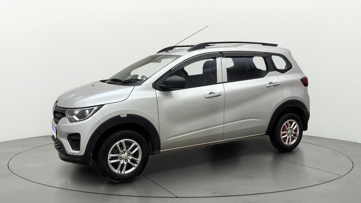 2022 Renault TRIBER RXL MT, Petrol, Manual, 17,879 km, Left Front Diagonal