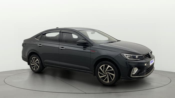 2022 Volkswagen VIRTUS TOPLINE TSI 1.0 AT, Petrol, Automatic, 70,218 km, Right Front Diagonal
