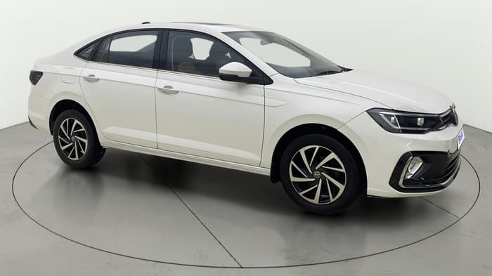 2023 Volkswagen VIRTUS TOPLINE TSI 1.0 AT, Petrol, Automatic, 24,011 km, Right Front Diagonal