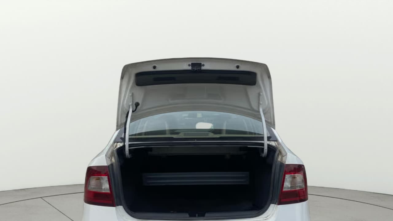 2021 Skoda Rapid ACTIVE 1.0 TSI AT, Petrol, Automatic, 98,072 km, Boot Door Open