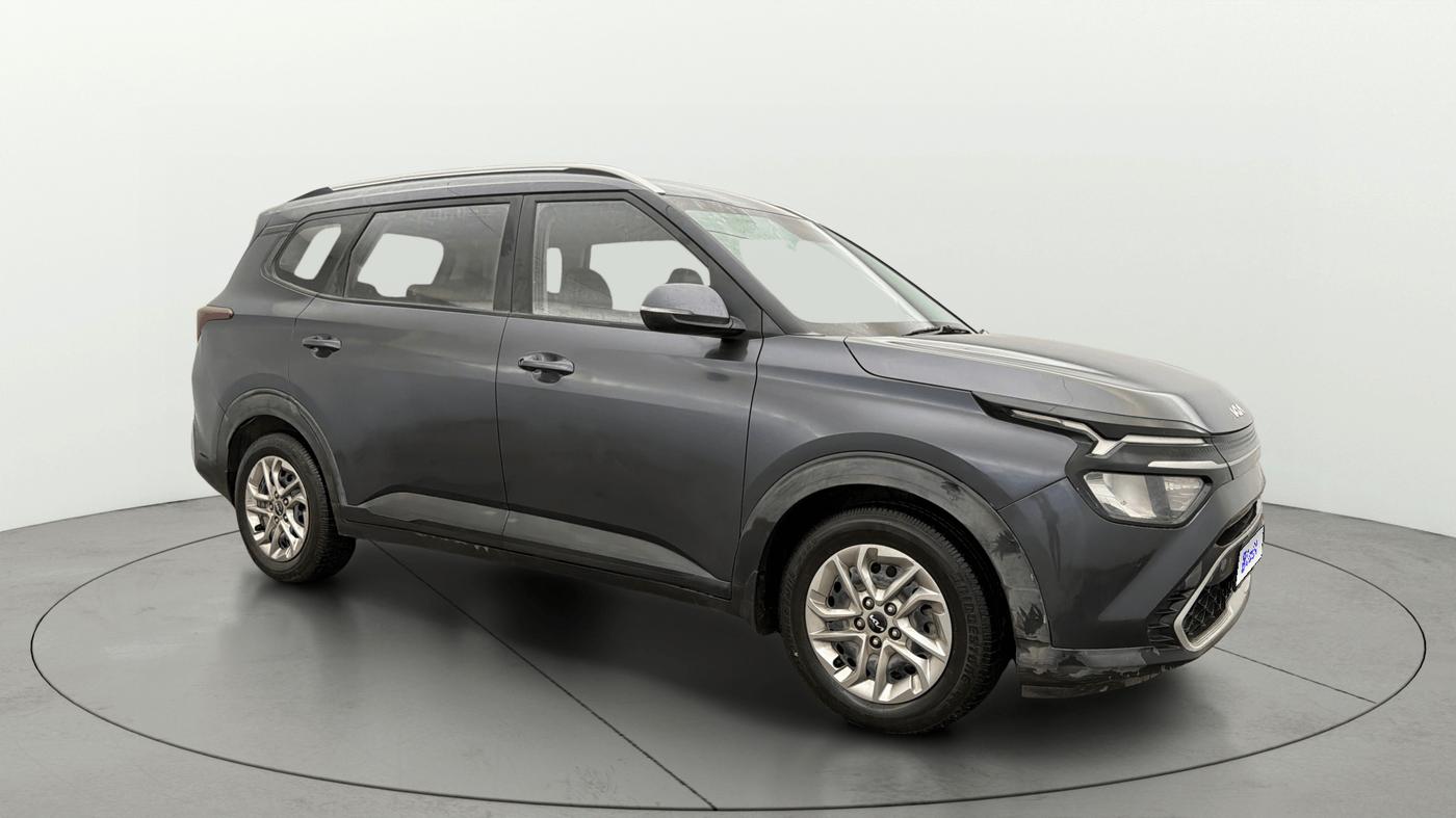 2023 KIA CARENS PRESTIGE 1.5 DIESEL IMT 7 STR, Diesel, Manual, 1,05,054 km, Right Front Diagonal
