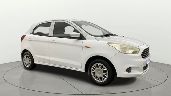 2016 Ford New Figo AMBIENTE 1.2 PETROL, Petrol, Manual, 46,895 km, Right Front Diagonal