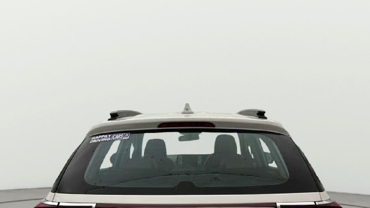 2022 KIA SONET HTX 1.0 IMT, Petrol, Manual, 21,248 km, Rear Windshield